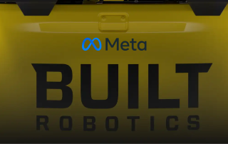 La empresa Meta utiliza robots de 65 toneladas para construir una central solar